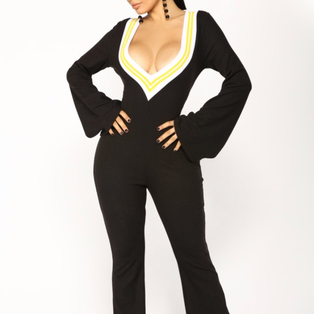 Fashion Nova || Supper Club Jumpsuit
